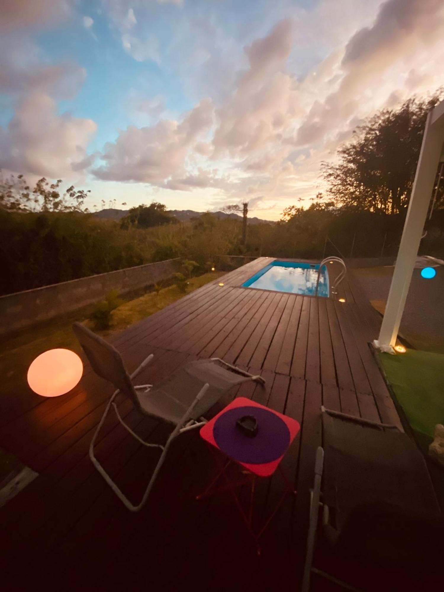 Villa Klytanly Le Robert Exteriér fotografie